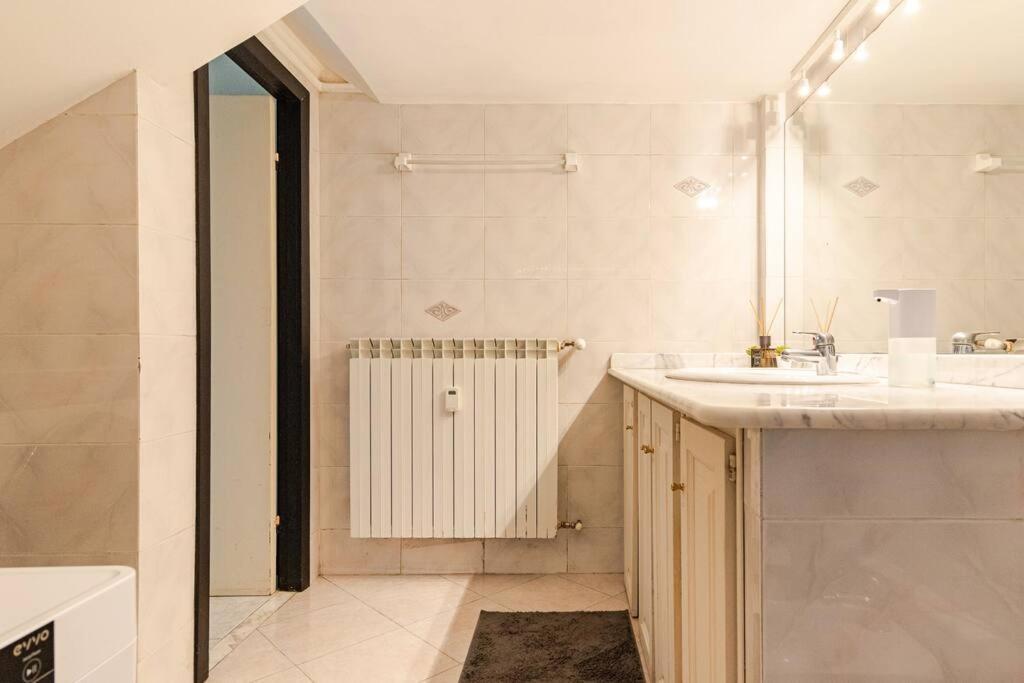 Sakura Suite Генуя Екстер'єр фото